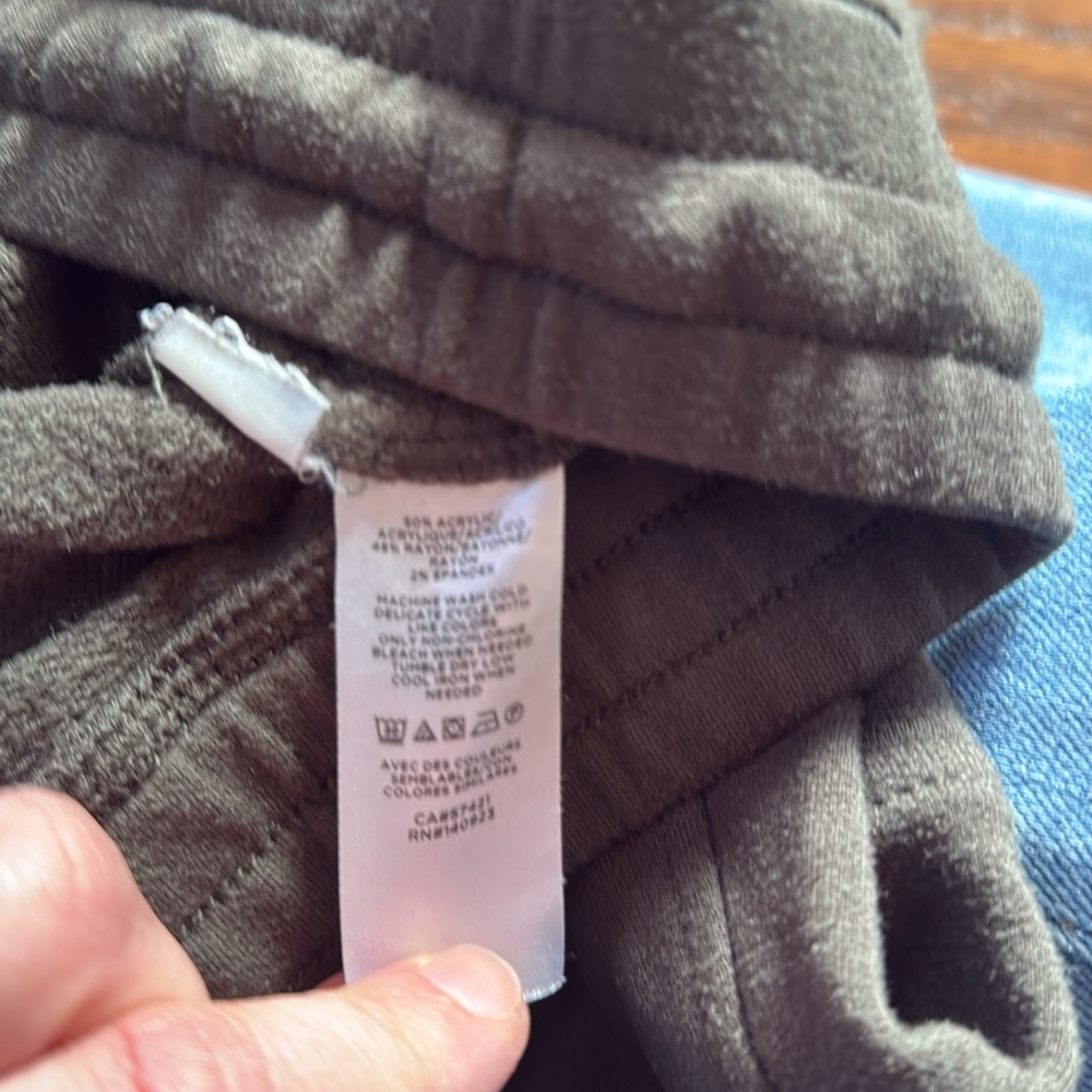 Lou & Grey Signaturesoft Plush Joggers - image 7